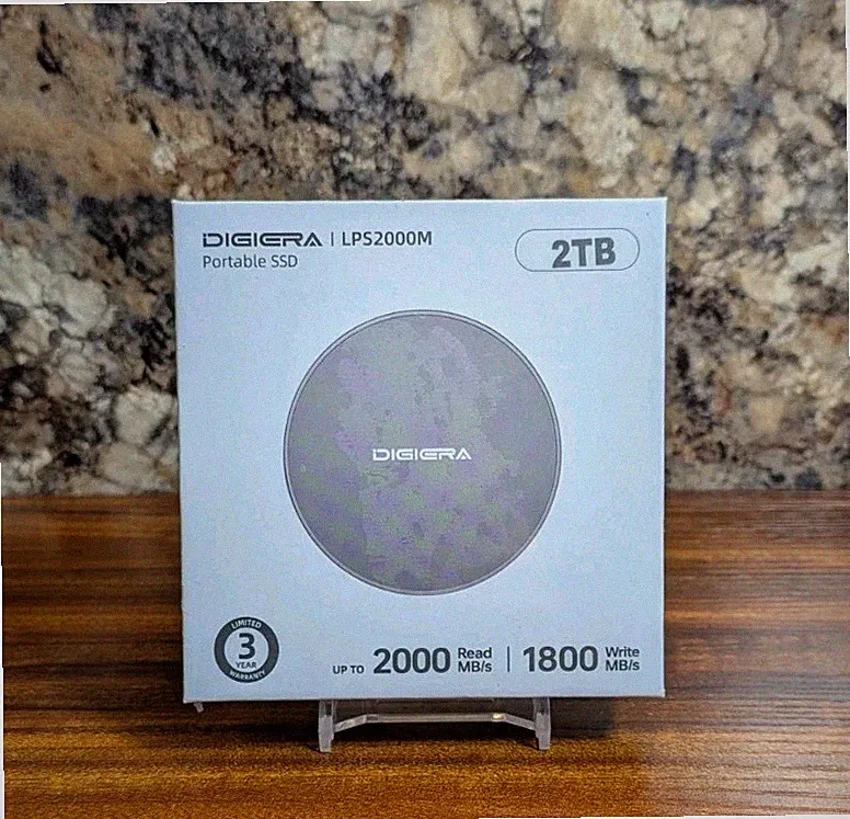 Sealed DIGIERA Magnetic Portable SSD Drive 2TB LPS2000M - Grey
